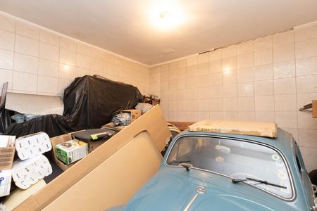 Casa à venda com 198m², 5 quartos e 4 vagas Casa à venda com 198m², 5 quartos e 4 vagasGaragem