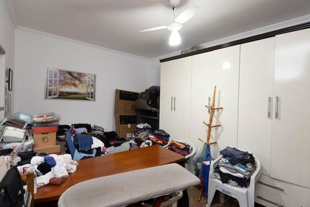 Casa à venda com 198m², 5 quartos e 4 vagas Casa à venda com 198m², 5 quartos e 4 vagasSuíte 2