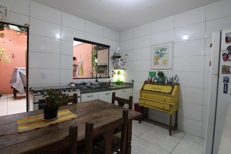 Casa para alugar com 120m², 3 quartos e 2 vagasCozinha