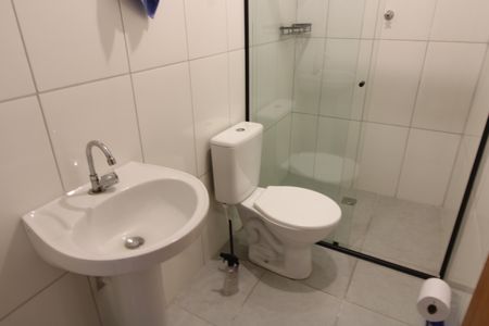 Casa para alugar com 120m², 3 quartos e 2 vagasBanheiro Social superior