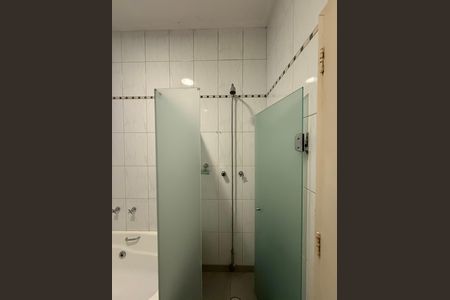 Apartamento à venda com 140m², 3 quartos e 1 vaga Apartamento à venda com 140m², 3 quartos e 1 vagaBanheiro