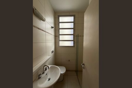 Apartamento à venda com 140m², 3 quartos e 1 vaga Apartamento à venda com 140m², 3 quartos e 1 vagaBanheiro