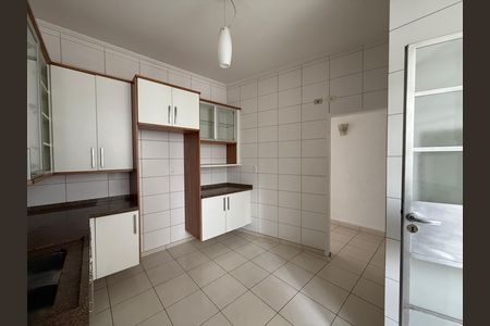 Apartamento à venda com 140m², 3 quartos e 1 vaga Apartamento à venda com 140m², 3 quartos e 1 vagaCozinha
