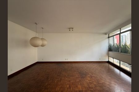 Apartamento à venda com 140m², 3 quartos e 1 vaga Apartamento à venda com 140m², 3 quartos e 1 vagaSala