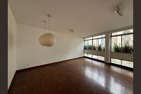Apartamento à venda com 140m², 3 quartos e 1 vaga Apartamento à venda com 140m², 3 quartos e 1 vagaSala