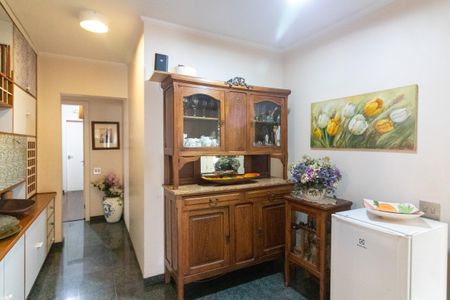 Apartamento à venda com 215m², 4 quartos e 3 vagas Apartamento à venda com 215m², 4 quartos e 3 vagasCopa