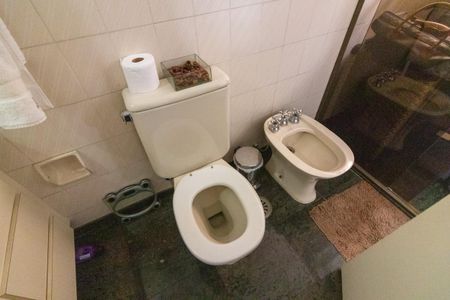Banheiro da Suíte 3 de apartamento à venda com 4 quartos, 215m² em Jardim Europa, São Paulo