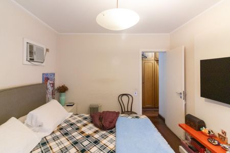 Apartamento à venda com 215m², 4 quartos e 3 vagas Apartamento à venda com 215m², 4 quartos e 3 vagasSuíte 4