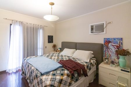 Apartamento à venda com 215m², 4 quartos e 3 vagas Apartamento à venda com 215m², 4 quartos e 3 vagasSuíte 4