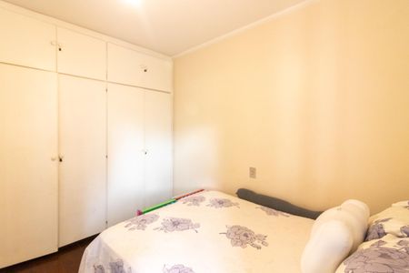 Apartamento à venda com 215m², 4 quartos e 3 vagas Apartamento à venda com 215m², 4 quartos e 3 vagasSuíte 2