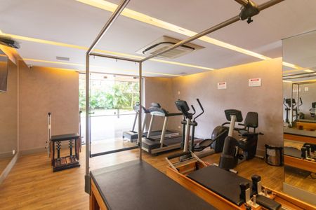 Área comum - Academia de apartamento à venda com 4 quartos, 215m² em Jardim Europa, São Paulo