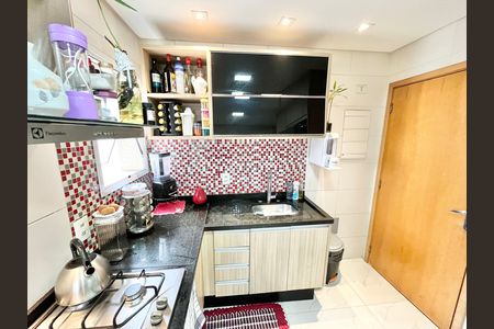 Apartamento à venda com 85m², 2 quartos e 2 vagas Apartamento à venda com 85m², 2 quartos e 2 vagasCozinha