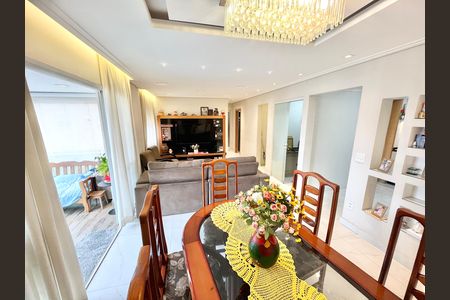 Apartamento à venda com 85m², 2 quartos e 2 vagas Apartamento à venda com 85m², 2 quartos e 2 vagasSala