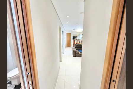 Apartamento à venda com 85m², 2 quartos e 2 vagas Apartamento à venda com 85m², 2 quartos e 2 vagasCorredor