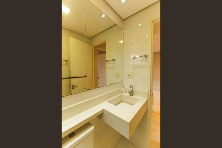 Apartamento à venda com 55m², 2 quartos e 1 vaga Apartamento à venda com 55m², 2 quartos e 1 vagaBanheiro