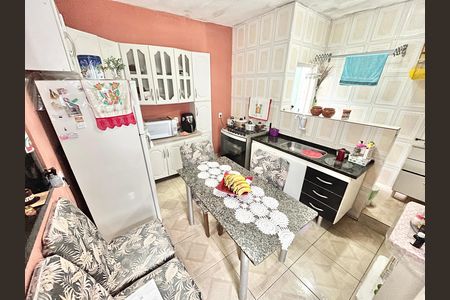 Cozinha de casa à venda com 4 quartos, 80m² em Jardim Santa Cruz (zona Norte), São Paulo