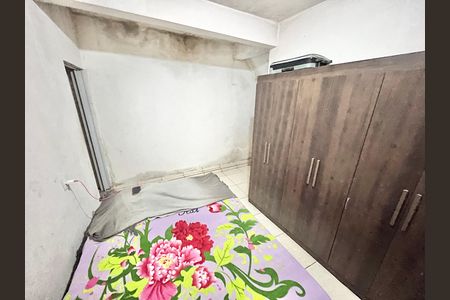 Casa à venda com 80m², 4 quartos e 6 vagas Casa à venda com 80m², 4 quartos e 6 vagasQuarto 4 - Suíte