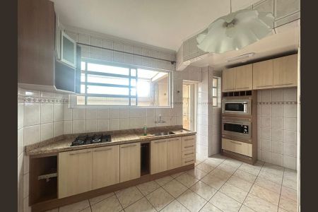 Apartamento para alugar com 70m², 2 quartos e sem vaga Apartamento para alugar com 70m², 2 quartos e sem vagaCozinha