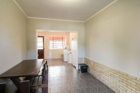 Garagem de casa para alugar com 3 quartos, 193m² em Mathias Velho, Canoas