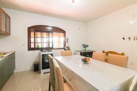 Casa para alugar com 193m², 3 quartos e 2 vagas Casa para alugar com 193m², 3 quartos e 2 vagasCozinha