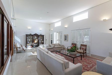 Casa à venda com 1832m², 4 quartos e 6 vagas Casa à venda com 1832m², 4 quartos e 6 vagasSala 1