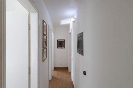 Corredor de casa à venda com 4 quartos, 1832m² em Bandeirantes (pampulha), Belo Horizonte