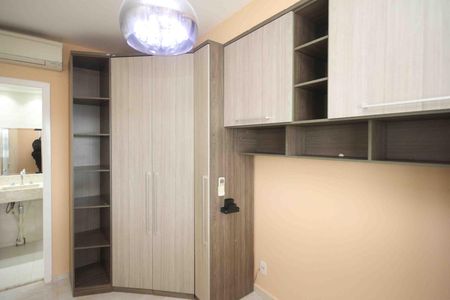 Apartamento à venda com 77m², 2 quartos e 2 vagas
