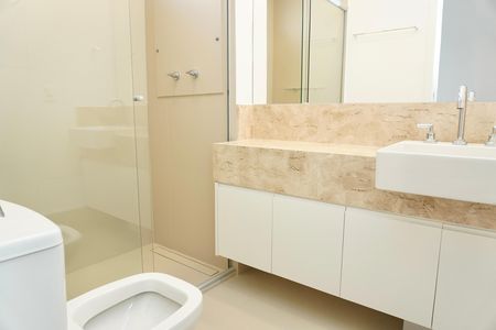 Apartamento para alugar com 75m², 2 quartos e 2 vagas Apartamento para alugar com 75m², 2 quartos e 2 vagasSuíte 1 - Banheiro