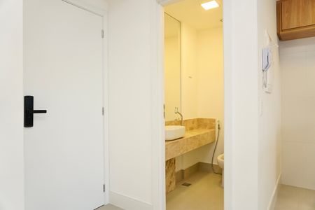 Apartamento para alugar com 75m², 2 quartos e 2 vagas Apartamento para alugar com 75m², 2 quartos e 2 vagasLavabo