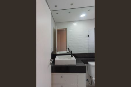 Apartamento à venda com 165m², 3 quartos e 3 vagas Apartamento à venda com 165m², 3 quartos e 3 vagasBanheiro da Suíte 2