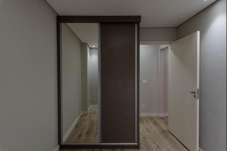 Apartamento à venda com 165m², 3 quartos e 3 vagas Apartamento à venda com 165m², 3 quartos e 3 vagasQuarto
