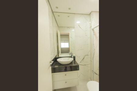 Apartamento à venda com 165m², 3 quartos e 3 vagas Apartamento à venda com 165m², 3 quartos e 3 vagasBanheiro da Suíte 1
