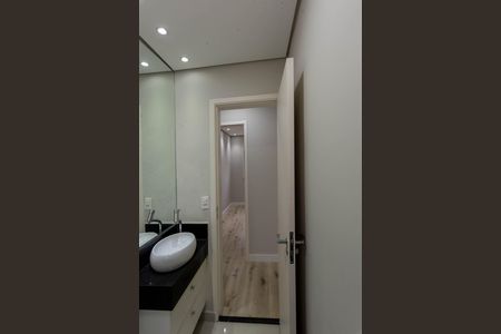 Apartamento à venda com 165m², 3 quartos e 3 vagas Apartamento à venda com 165m², 3 quartos e 3 vagasBanheiro