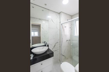 Apartamento à venda com 165m², 3 quartos e 3 vagas Apartamento à venda com 165m², 3 quartos e 3 vagasBanheiro da Suíte 1