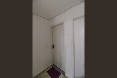 Apartamento para alugar com 70m², 2 quartos e 1 vaga Apartamento para alugar com 70m², 2 quartos e 1 vagaEntrada