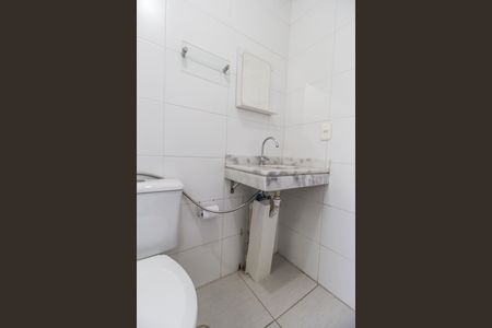 Apartamento para alugar com 70m², 2 quartos e 1 vaga Apartamento para alugar com 70m², 2 quartos e 1 vagaBanheiro 2