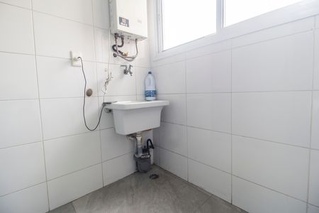 Apartamento para alugar com 70m², 2 quartos e 1 vaga Apartamento para alugar com 70m², 2 quartos e 1 vagaÁrea de Serviço