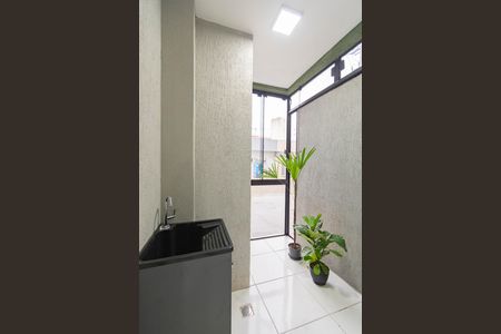 Apartamento para alugar com 69m², 3 quartos e 1 vaga Apartamento para alugar com 69m², 3 quartos e 1 vagaVaranda