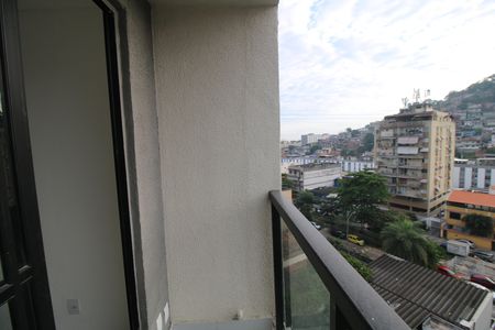 Apartamento para alugar com 42m², 2 quartos e sem vagaVaranda da sala