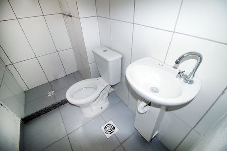 Apartamento para alugar com 42m², 2 quartos e sem vagaBanheiro