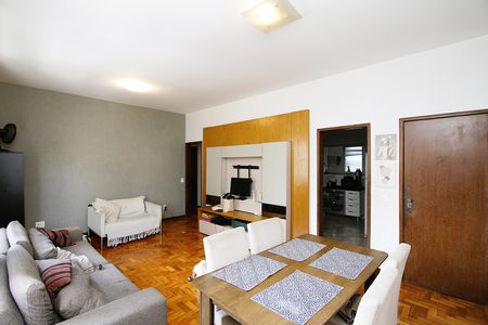 Apartamento à venda com 126m², 3 quartos e 1 vagaSala