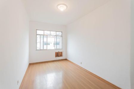 Sala de apartamento para alugar com 2 quartos, 56m² em Maracanã, Rio de Janeiro