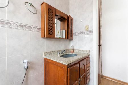 Apartamento para alugar com 56m², 2 quartos e 1 vagaBanheiro
