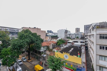 Vista de apartamento para alugar com 2 quartos, 56m² em Maracanã, Rio de Janeiro