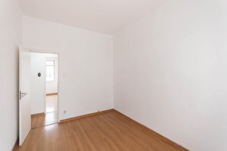 Apartamento para alugar com 56m², 2 quartos e 1 vagaQuarto 1