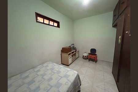 Quarto 1 de casa para alugar com 3 quartos, 80m² em Engenheiro Leal, Rio de Janeiro