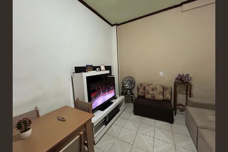 Casa para alugar com 80m², 3 quartos e 1 vagaSala
