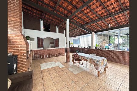 Casa para alugar com 80m², 3 quartos e 1 vagaTerraço