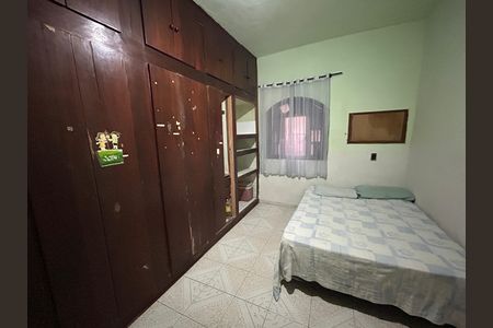 Quarto 1 de casa para alugar com 3 quartos, 80m² em Engenheiro Leal, Rio de Janeiro