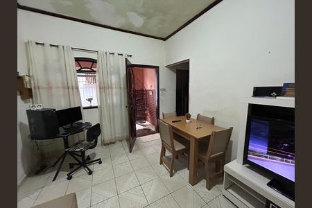 Casa para alugar com 80m², 3 quartos e 1 vagaSala